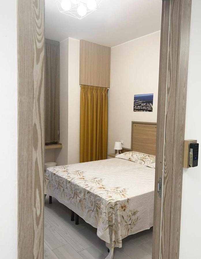 Sissi Comfort Rooms Foresteria Lombarda Монца Екстер'єр фото