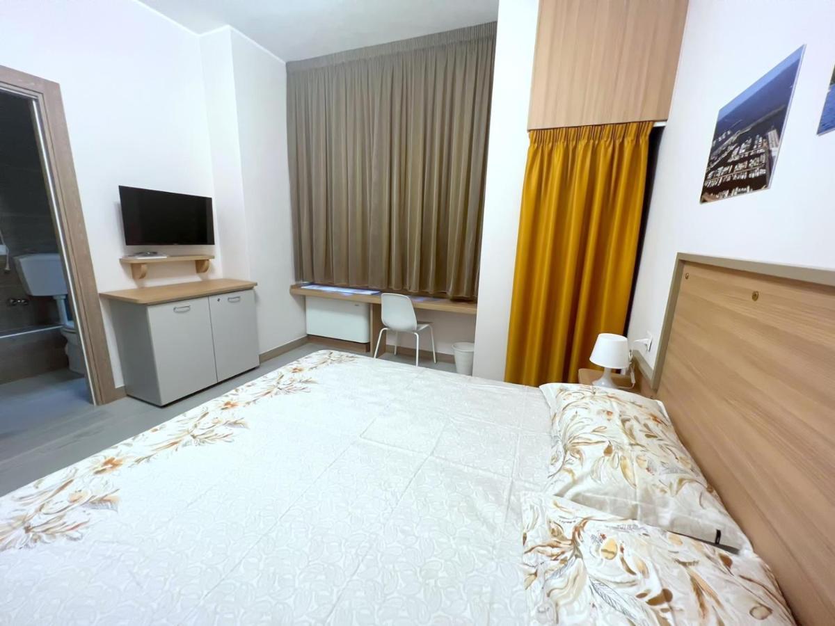 Sissi Comfort Rooms Foresteria Lombarda Монца Екстер'єр фото