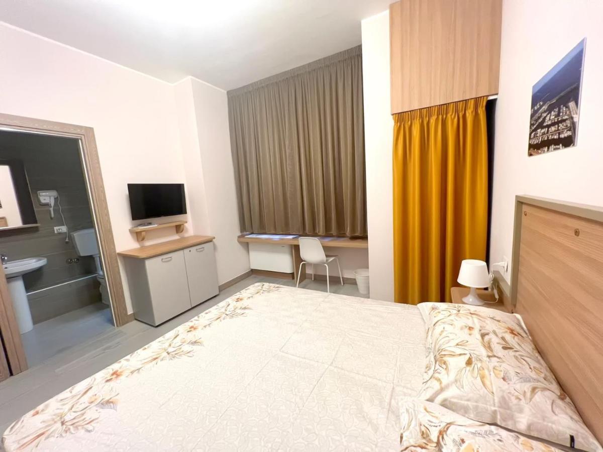 Sissi Comfort Rooms Foresteria Lombarda Монца Екстер'єр фото