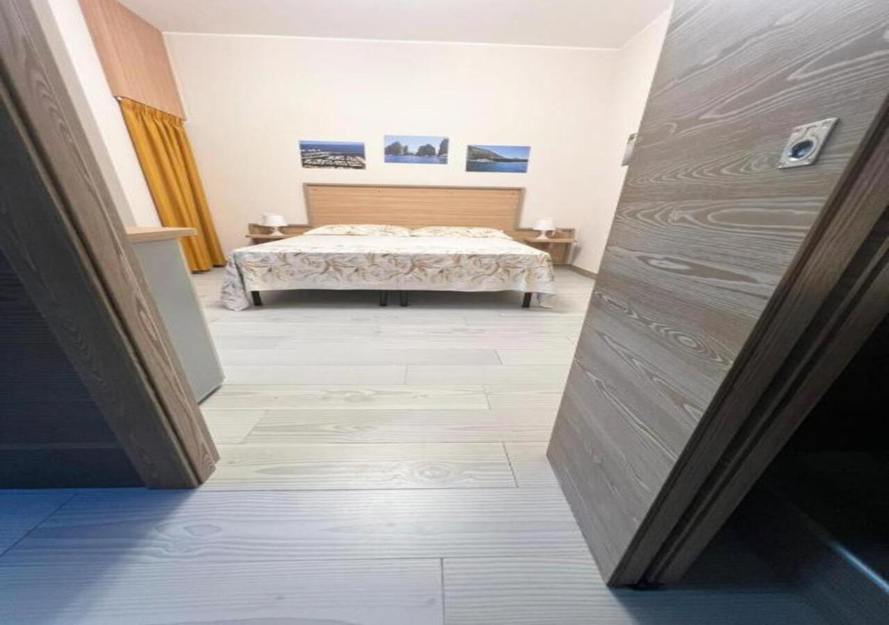 Sissi Comfort Rooms Foresteria Lombarda Монца Екстер'єр фото